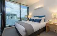 Kamar Tidur 5 Wyndel Apartments St Kilda Views