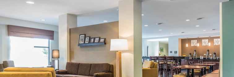 Lobby Sleep Inn & Suites Cumberland - LaVale