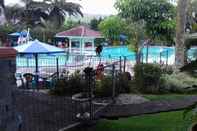 Swimming Pool Villa Bukit Danau Lot 13