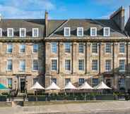 Exterior 2 Courtyard by Marriott Edinburgh