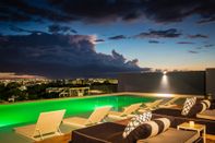 Swimming Pool Fiesta Inn Playa del Carmen