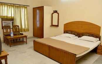 Bedroom 4 Hotel Raghav Palace