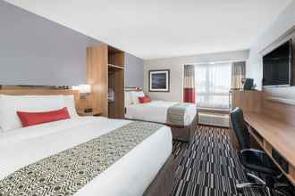 Bedroom 4 Microtel Inn & Suites by Wyndham Sudbury