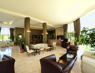 Lobby 2 Grand Uysal Beach&Spa Hotel - All inclusive