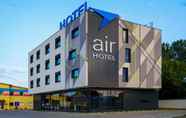 Exterior 4 Air Hotel