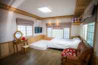 Bedroom Living Stone Pension