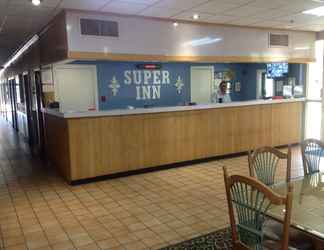 Lobby 2 Super Inn and Suites Milledgeville
