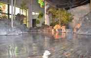 Kolam Renang 2 Hotel Green Hill