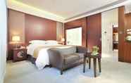 Bedroom 2 L'Hermitage Hotel Shenzhen