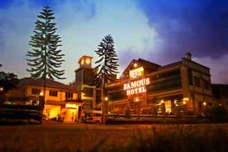 Bangunan 4 Famous Hotel