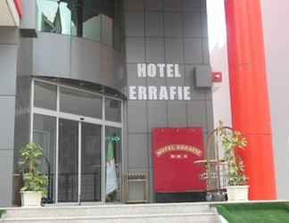 Bên ngoài 2 Hôtel Errafie