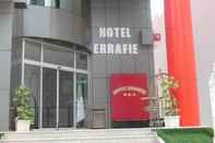 Bên ngoài Hôtel Errafie