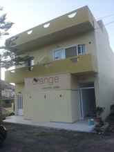 Exterior 4 Orange Fodele