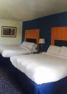 BEDROOM Days Inn and Suites by Wyndham Oxford