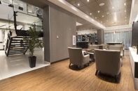 Bar, Cafe and Lounge Courtyard by Marriott Quebec City