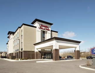 Exterior 2 Hampton Inn & Suites St. Louis/Alton