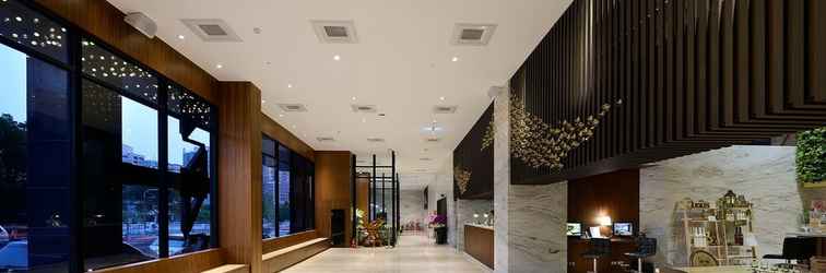 Lobby Aeris International Hotel