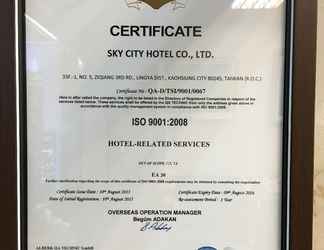 Lobi 2 SkyCity Hotel