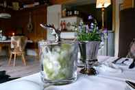 Bar, Cafe and Lounge Boutique Hotel - Landhaus Talblick