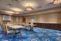 ห้องประชุม Hampton Inn & Suites Tampa Busch Gardens Area