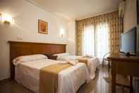 Bedroom Hotel Victoria Valdemoro Inspired by B&B HOTELS