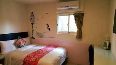 Kamar Tidur 4 Happy Holiday Hotel