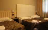 Bilik Tidur 6 Residence Hotel Laguna