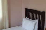 Kamar Tidur Yes Please Guest House