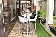 Bar, Kafe, dan Lounge Ilawu Inn
