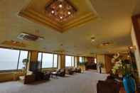 Lobby Hotel Isaba