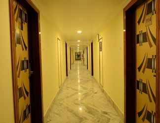 Lobi 2 Hotel Bhargav Grand