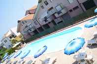 Swimming Pool Polena Residence Hotel