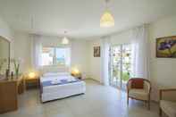 Bedroom Protaras Villa Athina 8