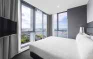 Kamar Tidur 4 Meriton Suites Southport, Gold Coast