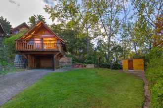 Exterior 4 Abalone Lodges