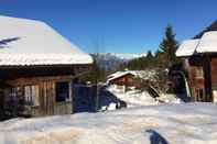 Exterior 300 Year Old Chalet Interlaken