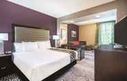 Kamar Tidur 4 La Quinta Inn & Suites by Wyndham Clifton Park