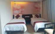 Kamar Tidur 3 New World Hotel