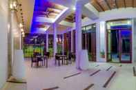 Lobby Velana Beach