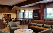 Bar, Cafe and Lounge 5 Fairfield Inn & Suites Springfield Holyoke