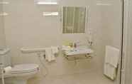 Toilet Kamar 7 Hotel Forum