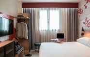 Kamar Tidur 5 ibis Styles Barcelona City Bogatell