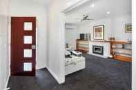 Bedroom Lake Wendouree Luxury Apartments