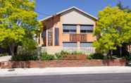 Exterior 3 Lake Wendouree Luxury Apartments