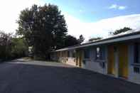 Exterior Motel Champlain