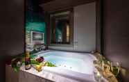 In-room Bathroom 3 HOTEL SULATA Shibuya Dogenzaka - Adults Only