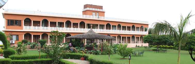 Exterior Sariska Tiger Camp Resort