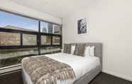 Bedroom 6 Melbourne Holiday Apartments Flinders Wharf