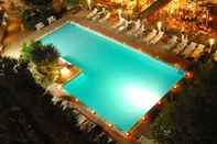 Swimming Pool Park Hotel Villa Americana
