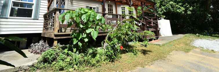 Exterior PANORAMA Ocean View Cottage